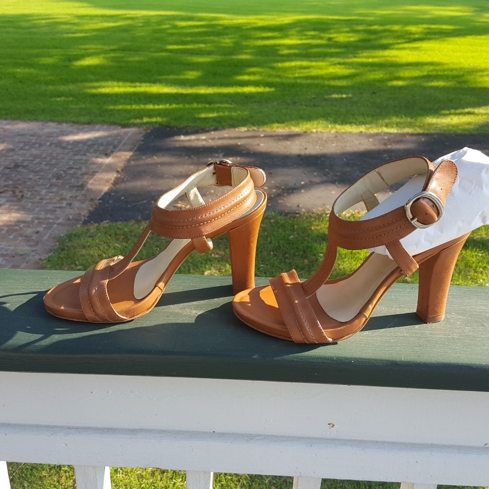 Dee Keller heels in saddle leather (Italy)